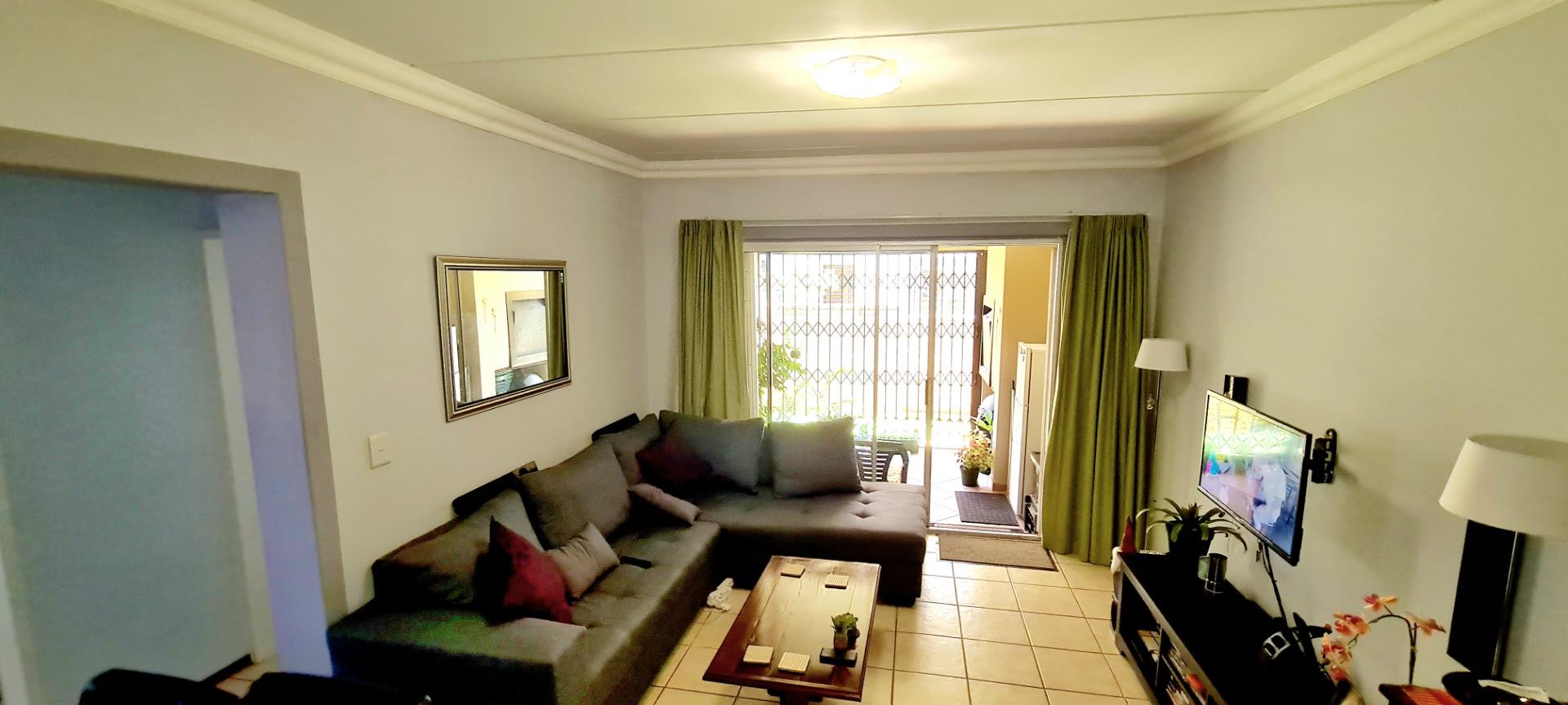 2 Bedroom Townhouse for Sale - Gauteng
