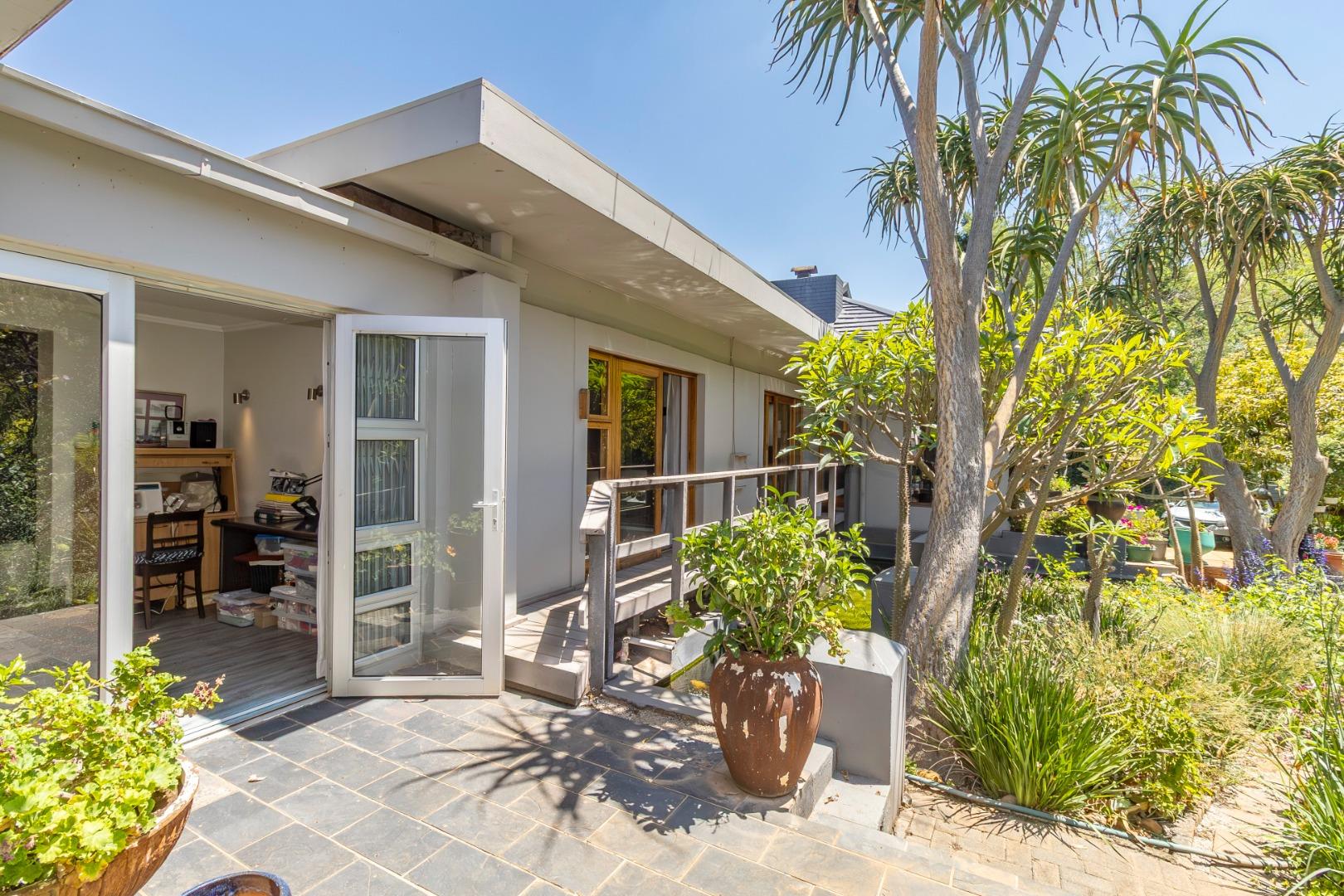 4 Bedroom House for Sale - Gauteng